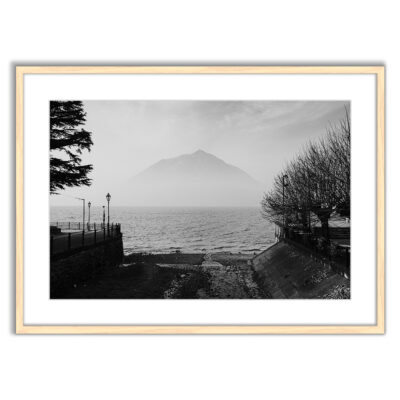 Misty morning, Varenna